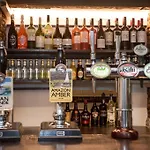 The Hare And Hounds,