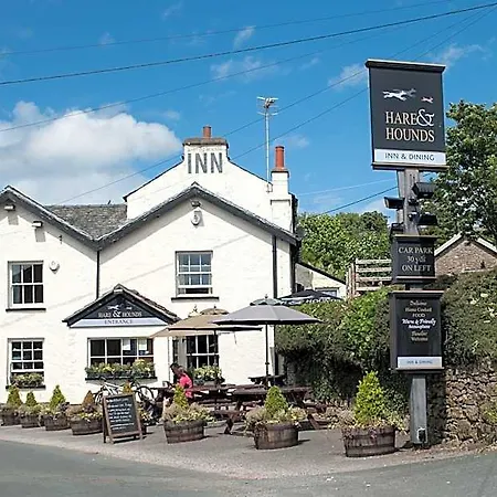 The Hare And Hounds, 4*