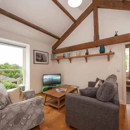 The Hare And Hounds, Levens