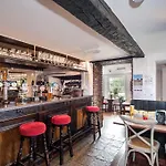 The Hare And Hounds, 4* Levens